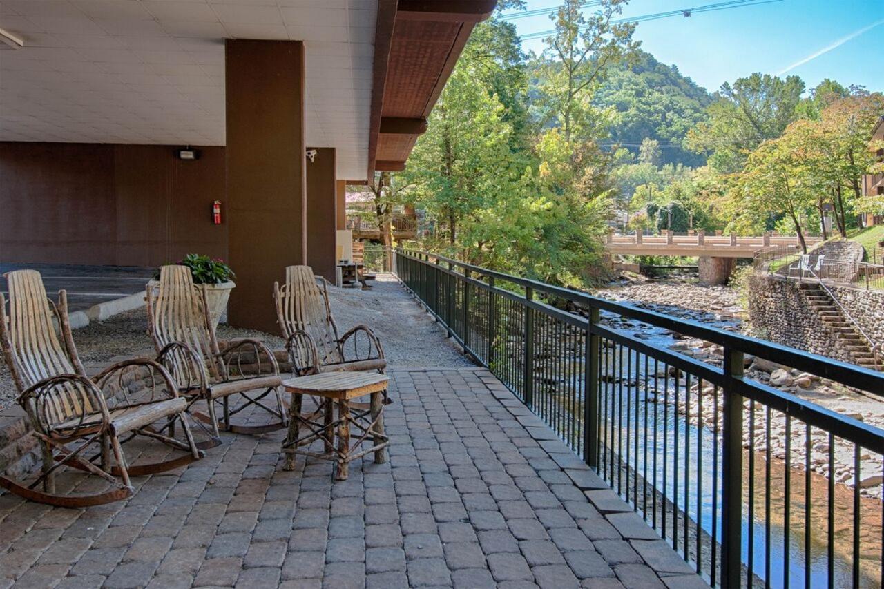 Old Creek Lodge Gatlinburg Eksteriør bilde